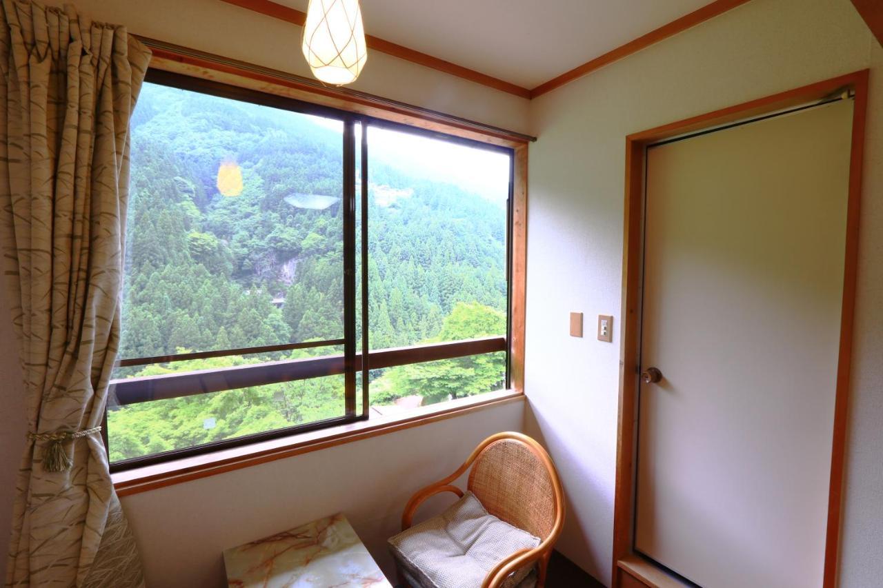 Kazuraya Hotel Miyoshi  Eksteriør billede