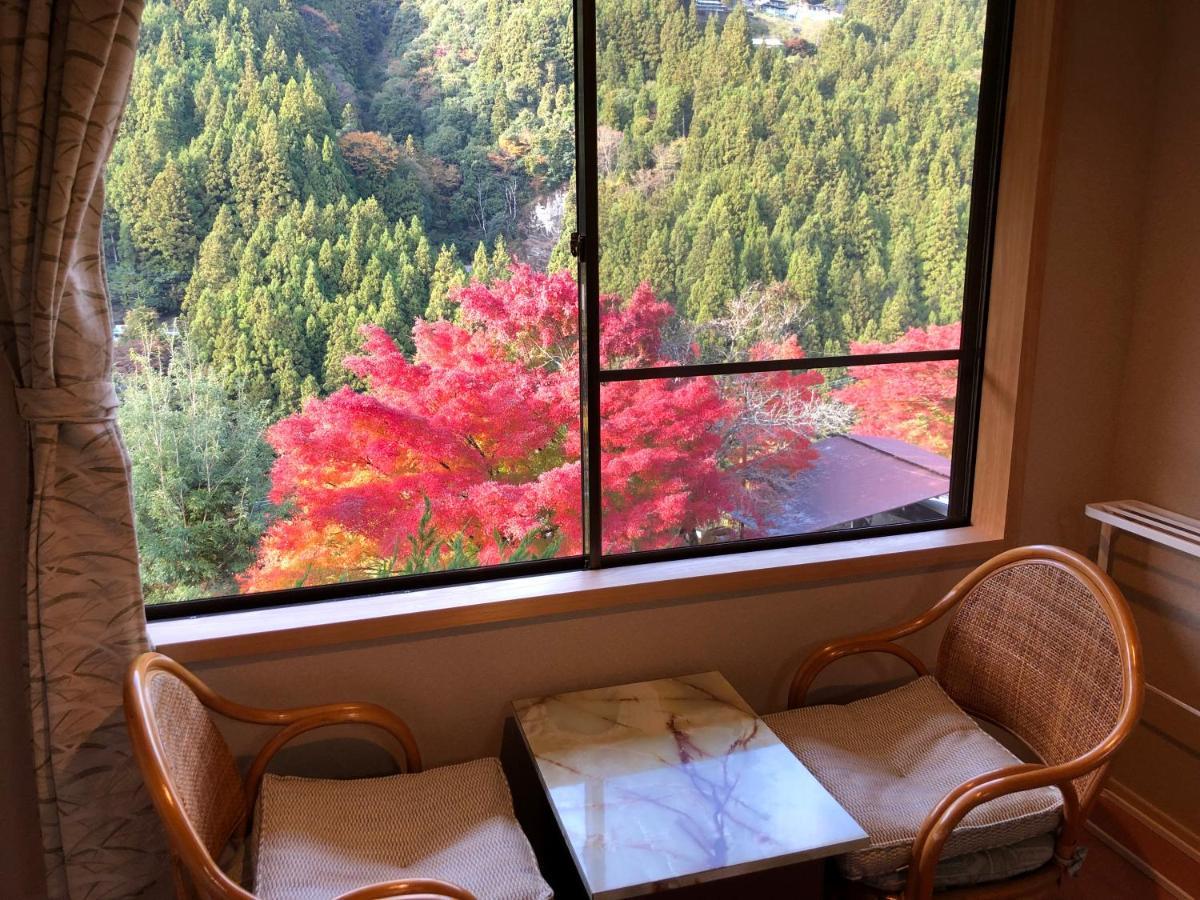 Kazuraya Hotel Miyoshi  Eksteriør billede